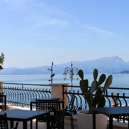 Hotel La Vista Postcard Lazise