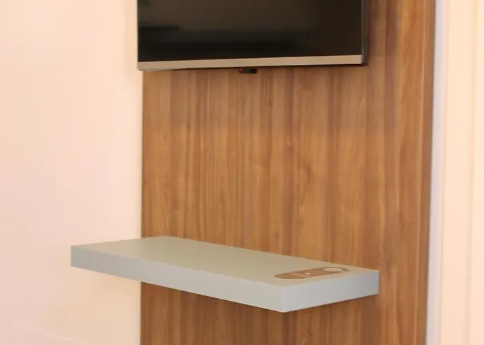 La Vista Postcard Hotell