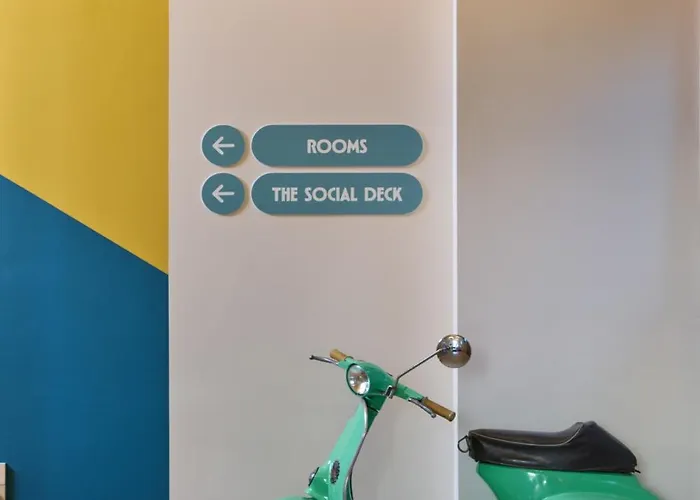 La Vista Postcard Hotell 3*