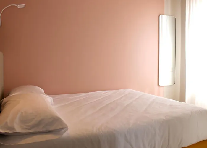 Hotell La Vista Postcard 3*